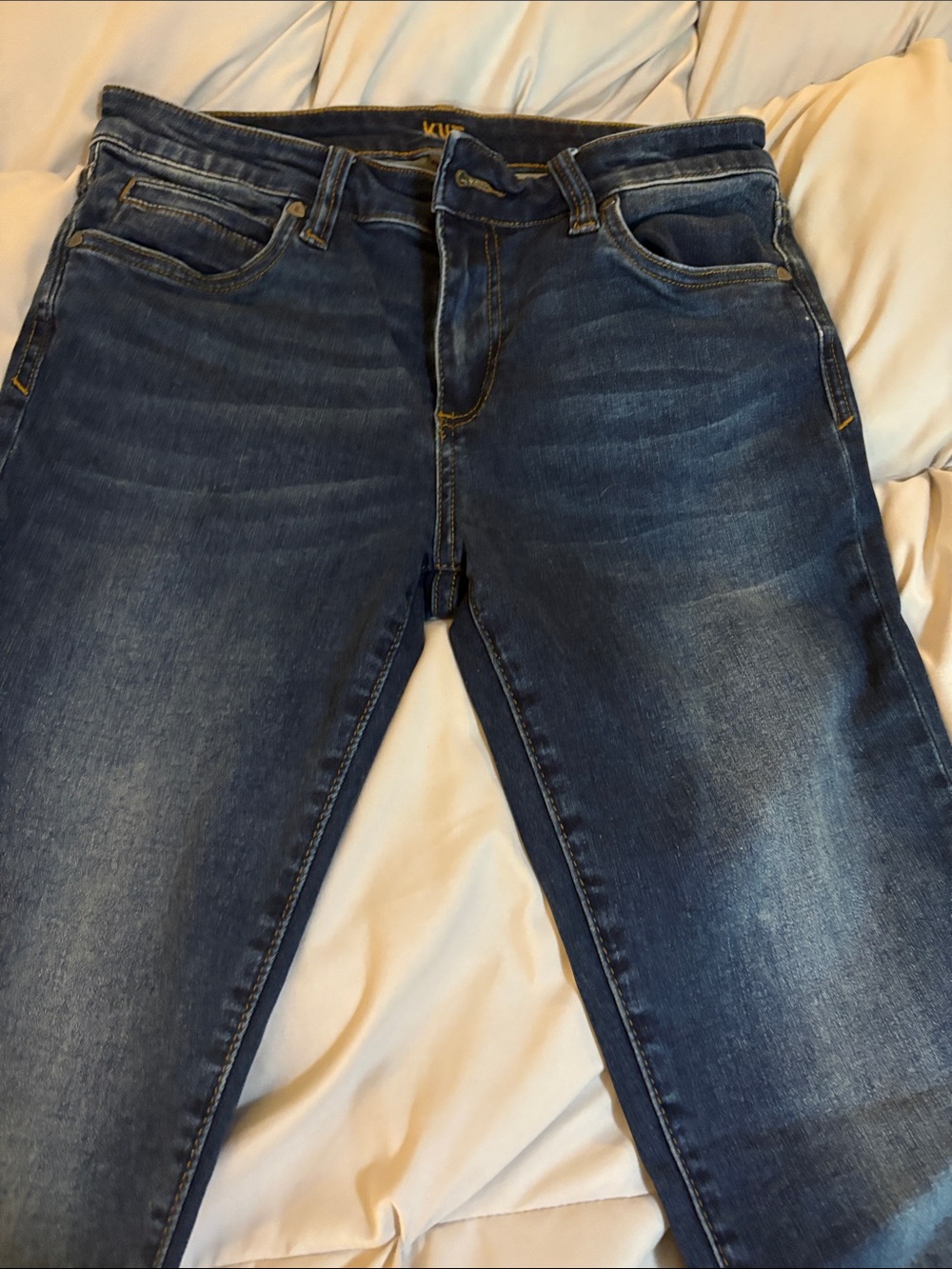 Kut from the Kloth Women's Skinny Jeans in Dark Blue